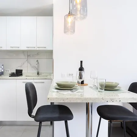 Lägenhet Home2book Modern Seaview & Pool, Americas *