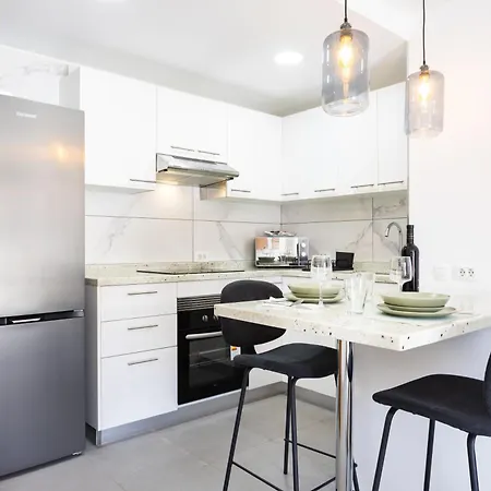 Home2book Modern Seaview & Pool, Americas Playa de las Americas (Tenerife)