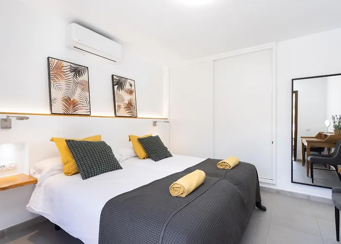 Appartement Home2book Modern Seaview & Pool, Americas