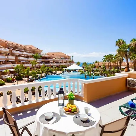 Апартаменты Home2book Modern Seaview & Pool, Americas