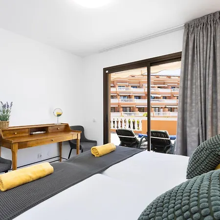 Apartamento Home2book Modern Seaview & Pool, Americas