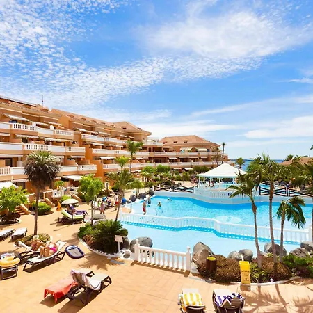 Home2book Modern Seaview & Pool, Americas *