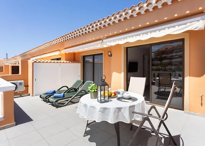 Home2book Modern Seaview & Pool, Americas Апартаменты