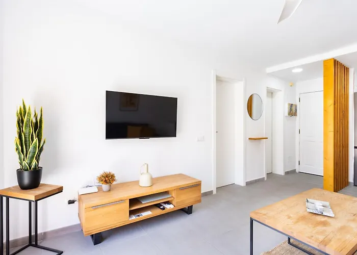 Апартаменты Home2book Modern Seaview & Pool, Americas