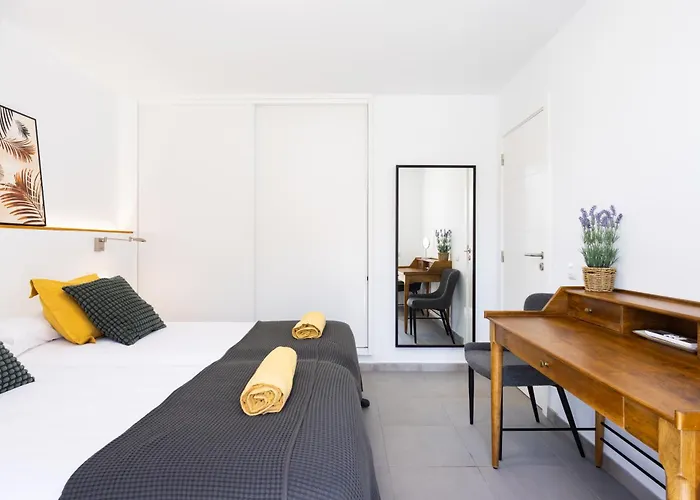 Апартаменты Home2book Modern Seaview & Pool, Americas